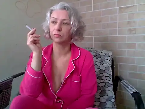 Lorie Carrie online show from 03-31-26, 08:05