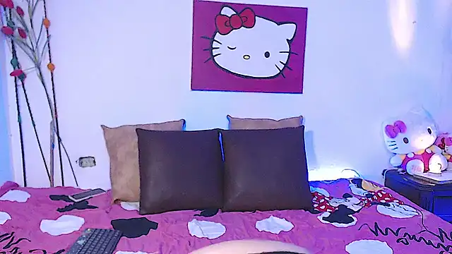 HanaWayne online show from 11-13-25, 06:12