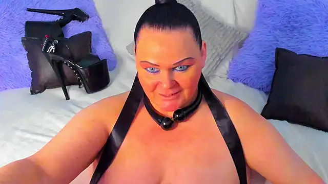 MilanaBiegert online show from 03-02-25, 03:41