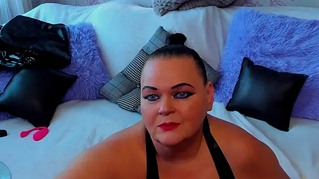 MilanaBiegert online show from 09-23-25, 05:58