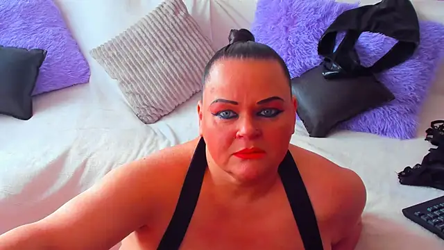 MilanaBiegert online show from 03-09-25, 09:35