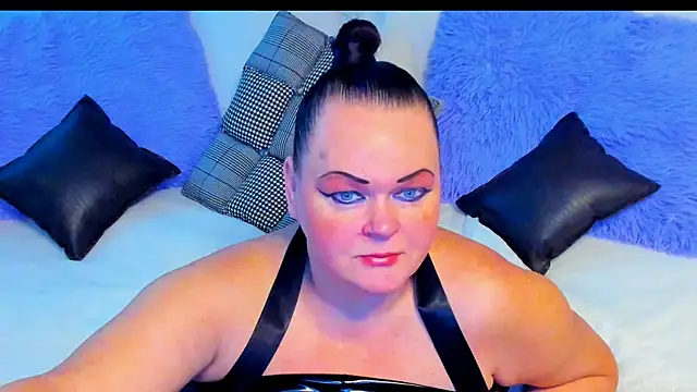 MilanaBiegert online show from 11-04-25, 05:44