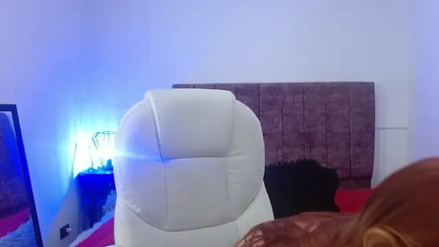 elena detroya online show from 03-10-25, 12:49