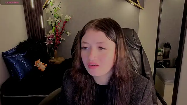 almma shy online show from 09-30-25, 02:01