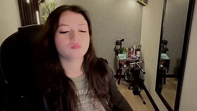 almma shy online show from 09-13-25, 03:45