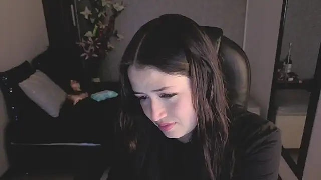 almma shy online show from 11-14-25, 01:15