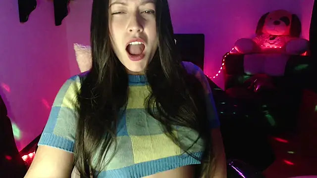 Allisonnlopez online show from 12-04-25, 09:25