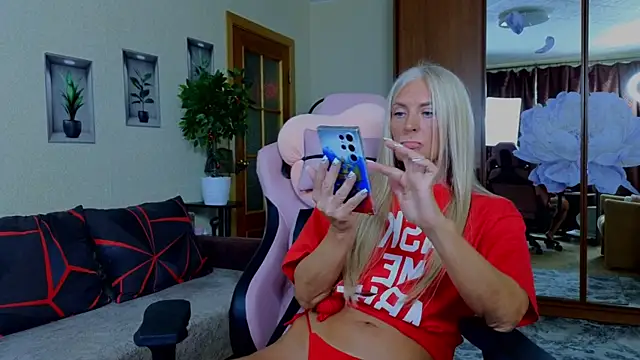 amelia blondy online show from 09-13-25, 09:53