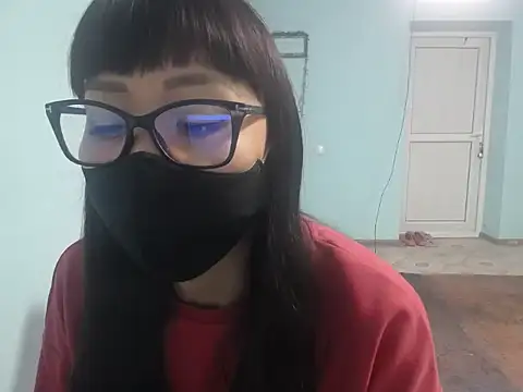 Snapshot of elllaaxx chatting on 04-19-26, 05:30 elllaaxx online show from 04-19-26, 05:30