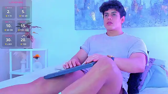 arminjones1 online show from 10-22-25, 04:01