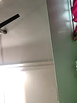 Snapshot of sexyindi_couple chatting on 01-26-25, 07:21 sexyindi couple online show from 01-26-25, 07:21