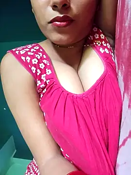 Snapshot of sexyindi_couple chatting on 10-10-25, 06:36 sexyindi couple online show from 10-10-25, 06:36