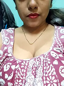 Snapshot of sexyindi_couple chatting on 03-09-25, 06:00 sexyindi couple online show from 03-09-25, 06:00