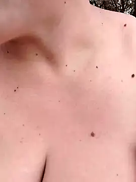 Lucia8600 online show from 09-09-25, 12:47