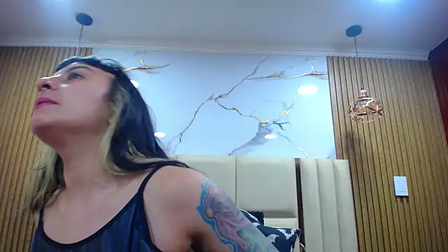 Snapshot of Naughty_Kittenm chatting on 06-24-26, 11:31 Naughty Kittenm online show from 06-24-26, 11:31