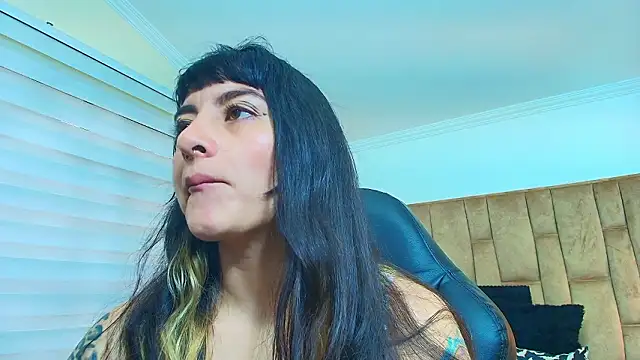 Naughty Kittenm online show from 03-03-26, 11:28