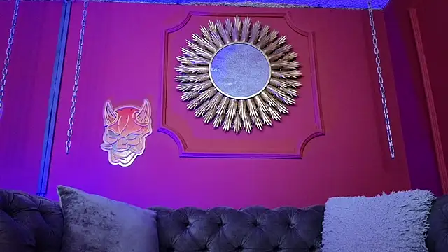 Julieta Russell online show from 02-26-26, 12:05