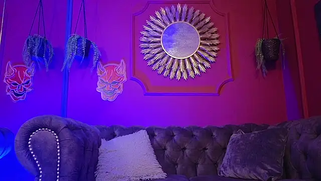 Julieta Russell online show from 02-07-26, 12:02