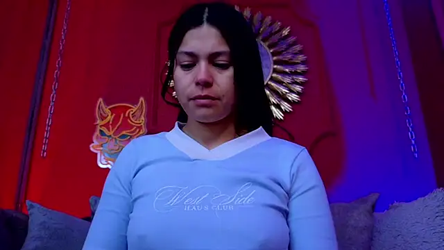 Julieta Russell online show from 09-29-25, 11:49