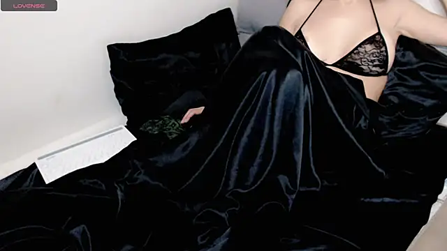 hotmask online show from 02-01-26, 07:56