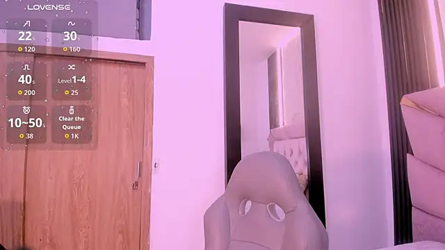 laurem-paulette online show from 10-02-25, 07:39