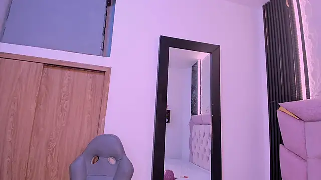 laurem-paulette online show from 10-13-25, 07:59