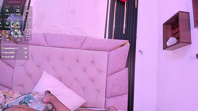 laurem-paulette online show from 03-21-25, 07:24