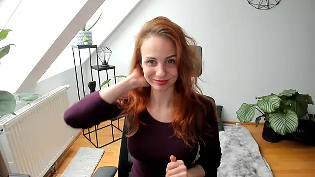 Mary Wet online show from 03-10-25, 03:20