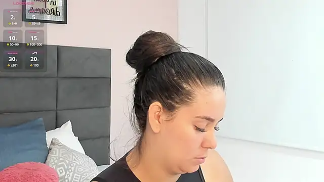 MadisonJenner online show from 02-07-26, 11:51