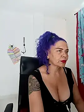 freyadevil333 online show from 09-23-25, 12:56