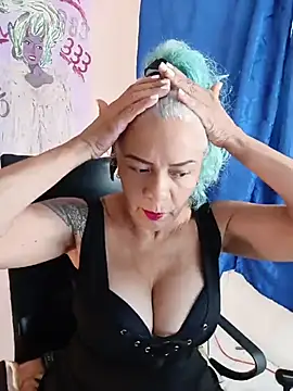 freyadevil333 online show from 04-05-26, 08:48