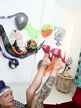 freyadevil333 online show from 10-12-25, 09:38