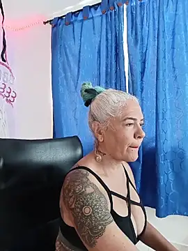 freyadevil333 online show from 04-19-26, 03:57