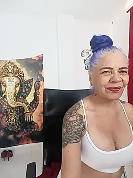 freyadevil333 online show from 10-26-25, 09:37