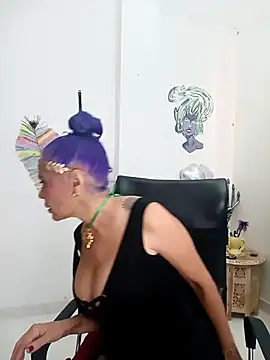 freyadevil333 online show from 10-10-25, 01:34