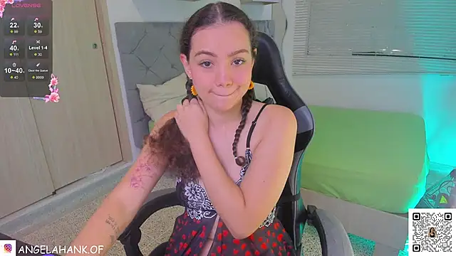 Angela hank2 online show from 12-04-24, 01:36