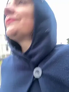 Sunbelxx online show from 12-23-25, 09:19