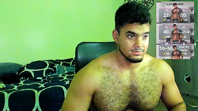 Snapshot of Big_furry_bear13 chatting on 03-22-25, 05:20 Big furry bear13 online show from 03-22-25, 05:20