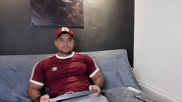 Big furry bear13 online show from 07-23-26, 10:34