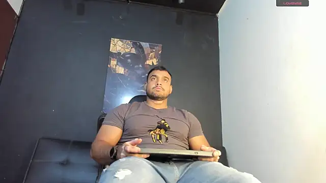 Big furry bear13 online show from 06-29-26, 06:53