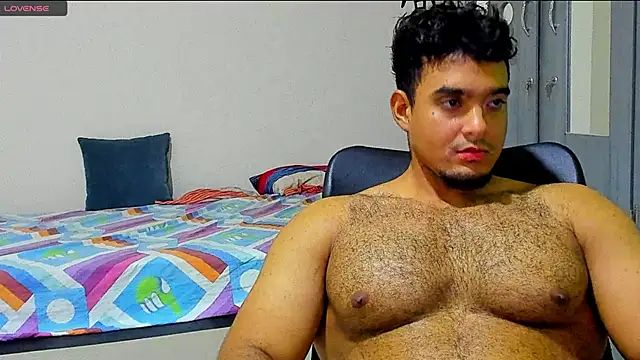 Snapshot of Big_furry_bear13 chatting on 01-28-25, 05:22 Big furry bear13 online show from 01-28-25, 05:22