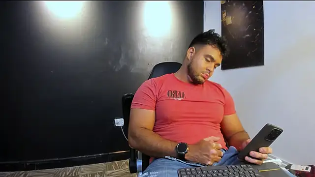 Big furry bear13 online show from 04-11-26, 05:15