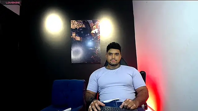 Big furry bear13 online show from 01-15-26, 09:29