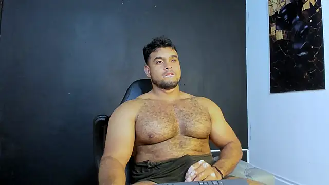 Big furry bear13 online show from 05-05-26, 07:06
