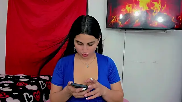 Snapshot of sunshine_uwu22 chatting on 03-12-25, 06:53 sunshine uwu22 online show from 03-12-25, 06:53