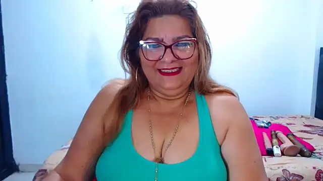 Snapshot of maturehot649 chatting on 09-11-25, 01:33 maturehot649 online show from 09-11-25, 01:33