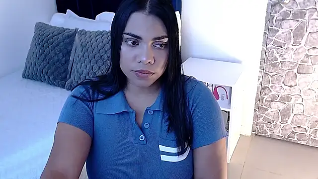 angela santana  online show from 09-24-25, 07:31