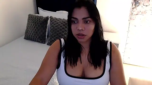 angela santana  online show from 09-27-25, 06:36