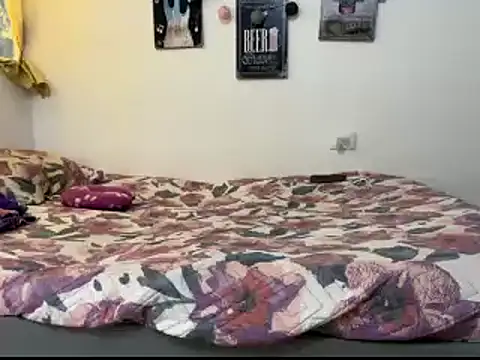 Annie Catt  online show from 01-16-25, 08:03