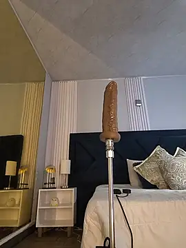 Snapshot of MollyCruz chatting on 05-16-26, 12:37 MollyCruz online show from 05-16-26, 12:37